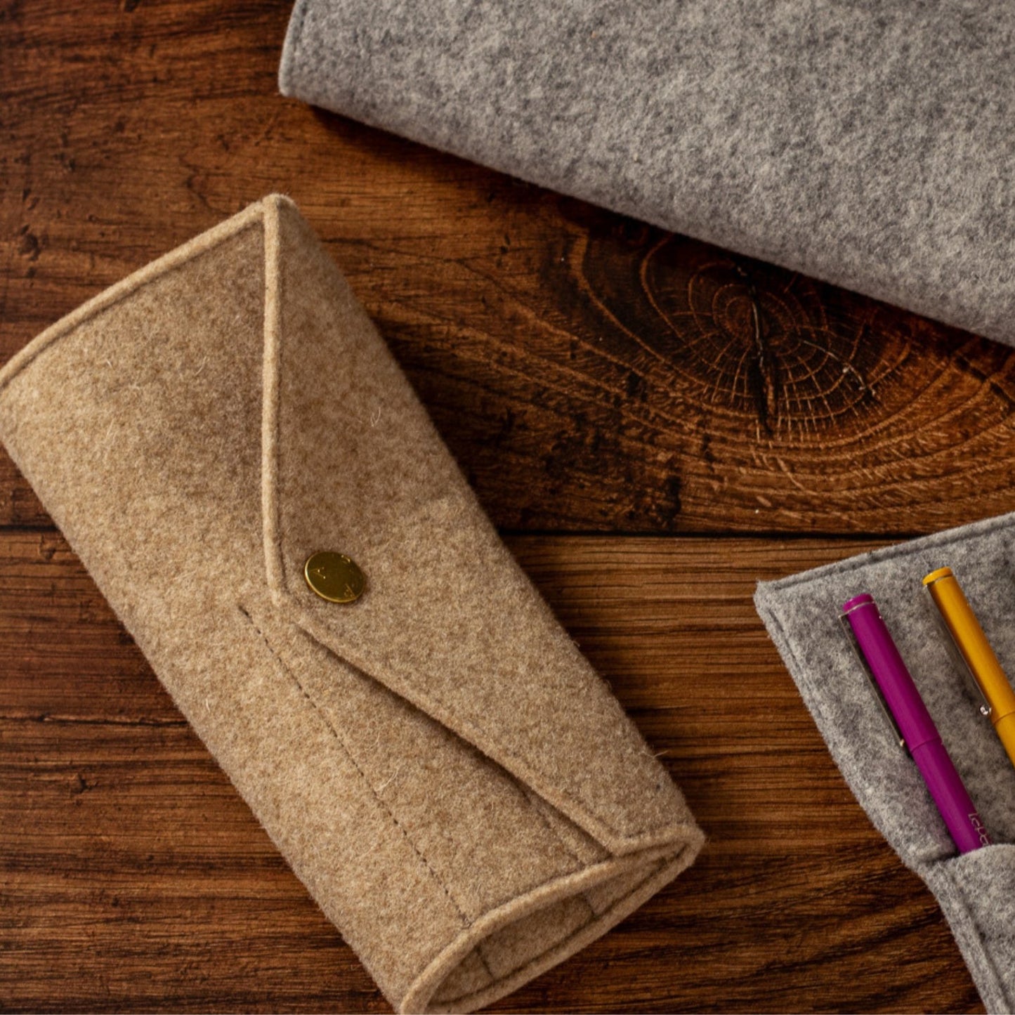 Woolen Pen Case Roll - Nougat